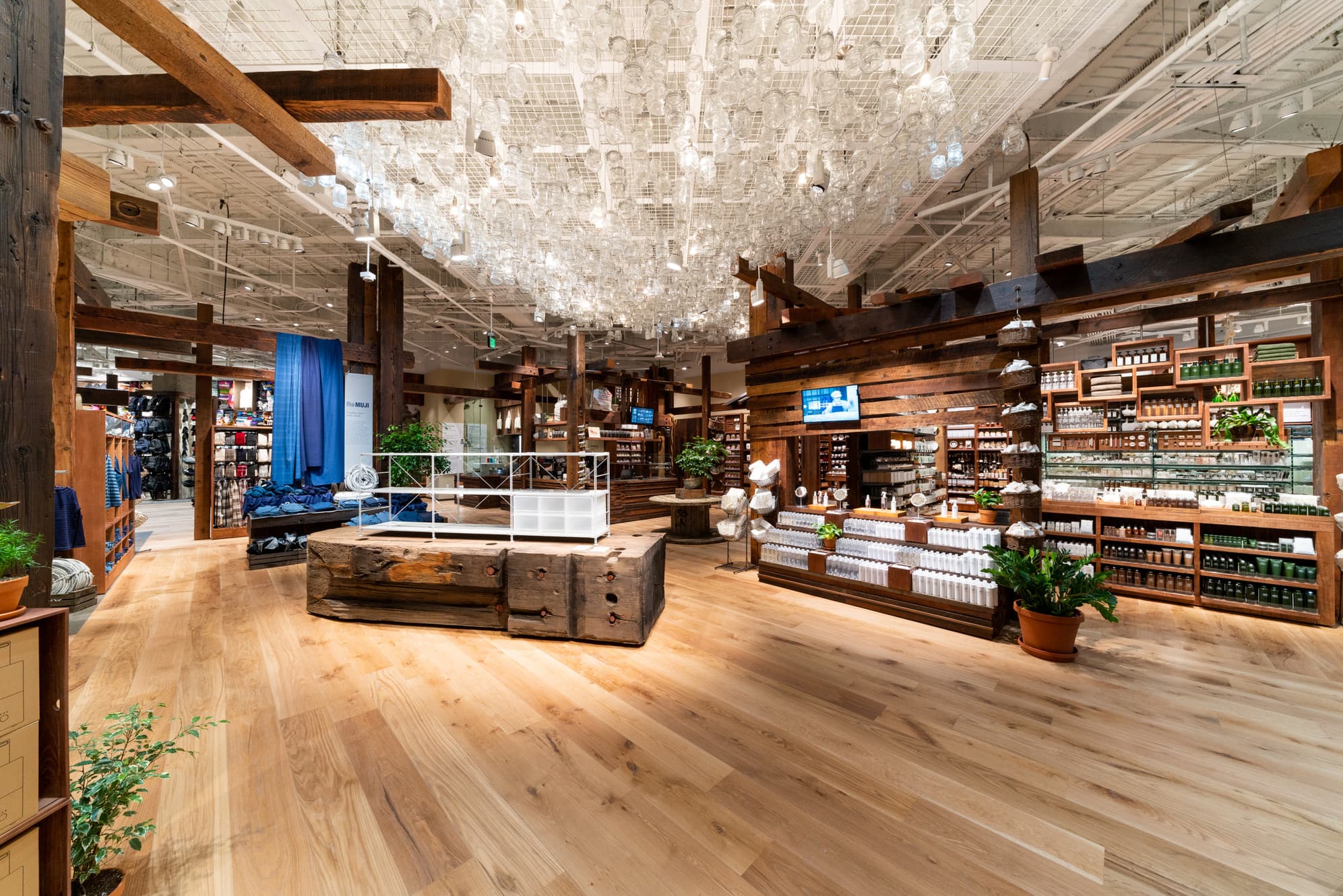 ALTAMIRA Wood Floors