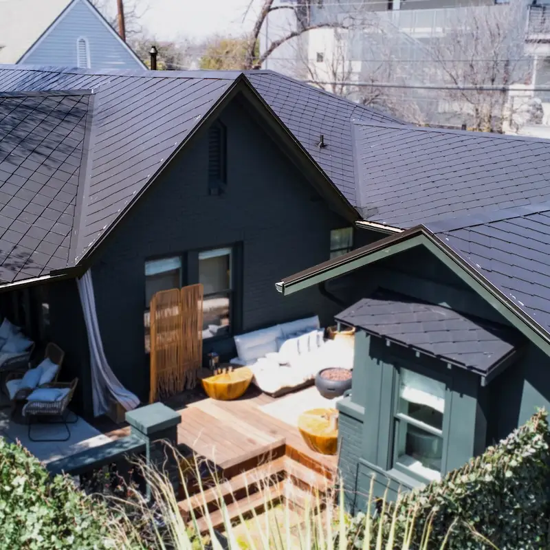 LOA Roofing & Construction