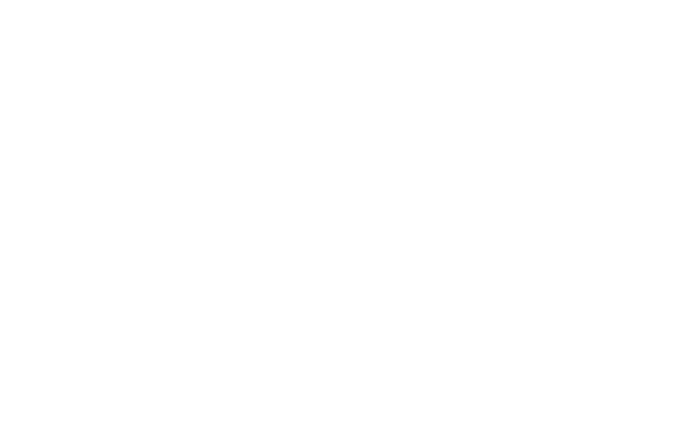 Bread & Roses Market logo